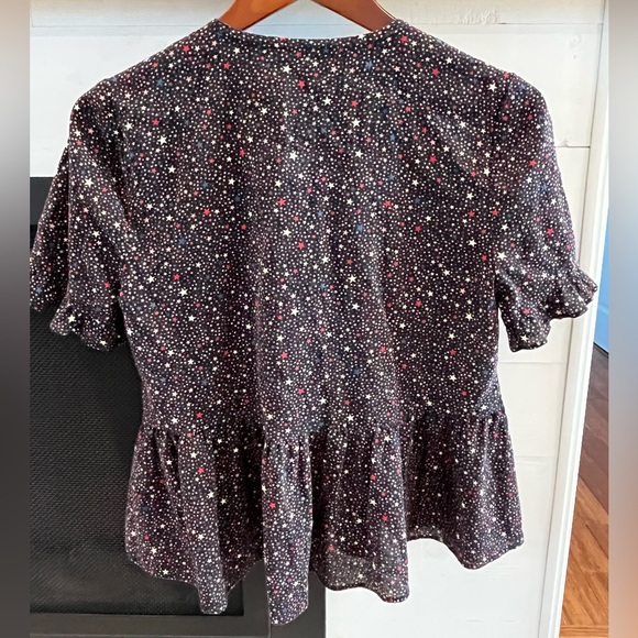 Madewell studio ruffle hem star printed top size small. 1085 - Picture 5 of 8